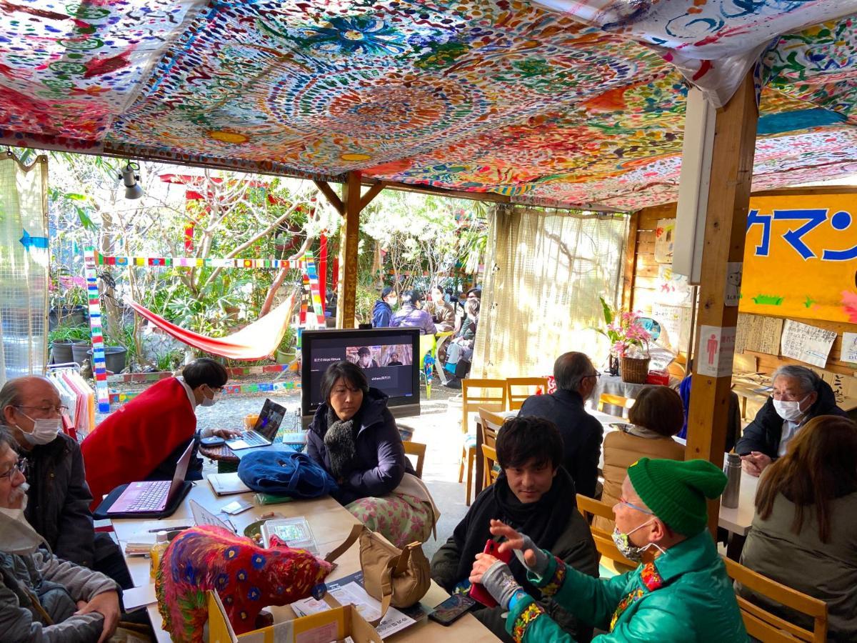 Kamagasaki University Of The Arts Cafe Garden Guest House Aka Cocoroom Ōsaka Exterior foto