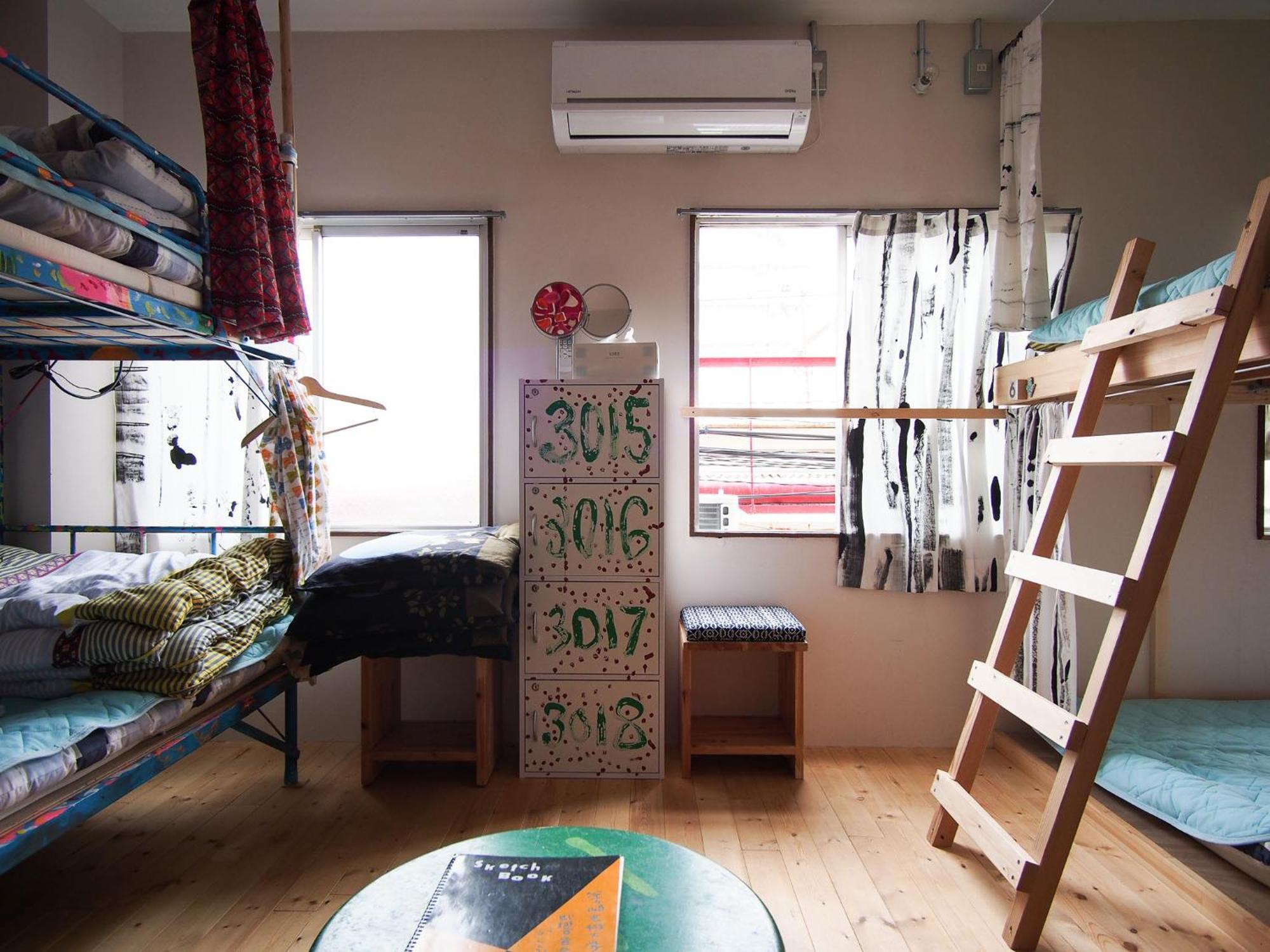 Kamagasaki University Of The Arts Cafe Garden Guest House Aka Cocoroom Ōsaka Exterior foto