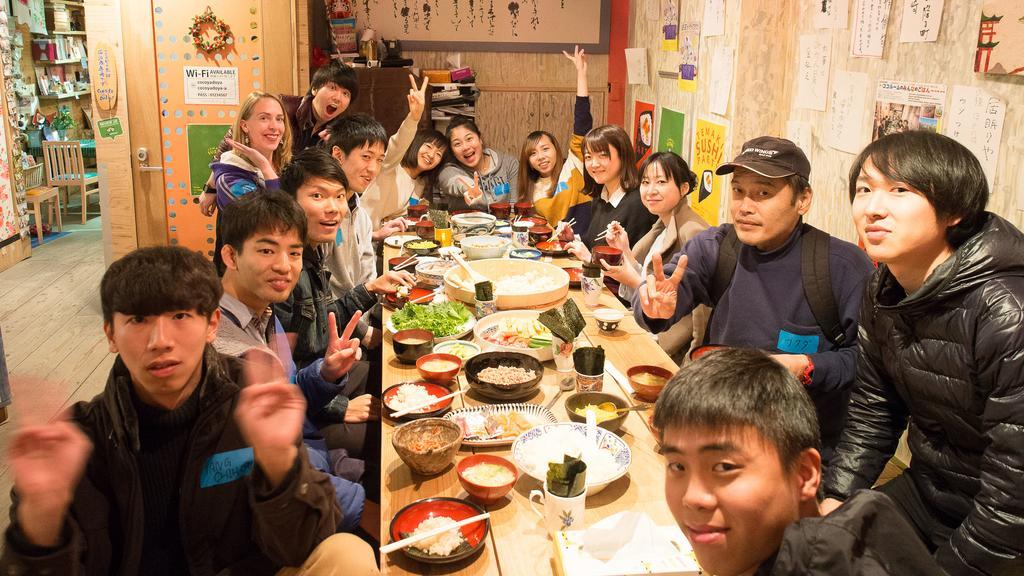 Kamagasaki University Of The Arts Cafe Garden Guest House Aka Cocoroom Ōsaka Exterior foto